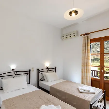 Peris Rooms Kamares  Exterior photo